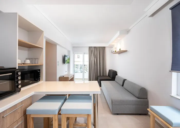 Poseidon Deluxe Appartamento *