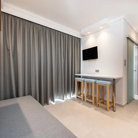 Appartement Poseidon Deluxe *